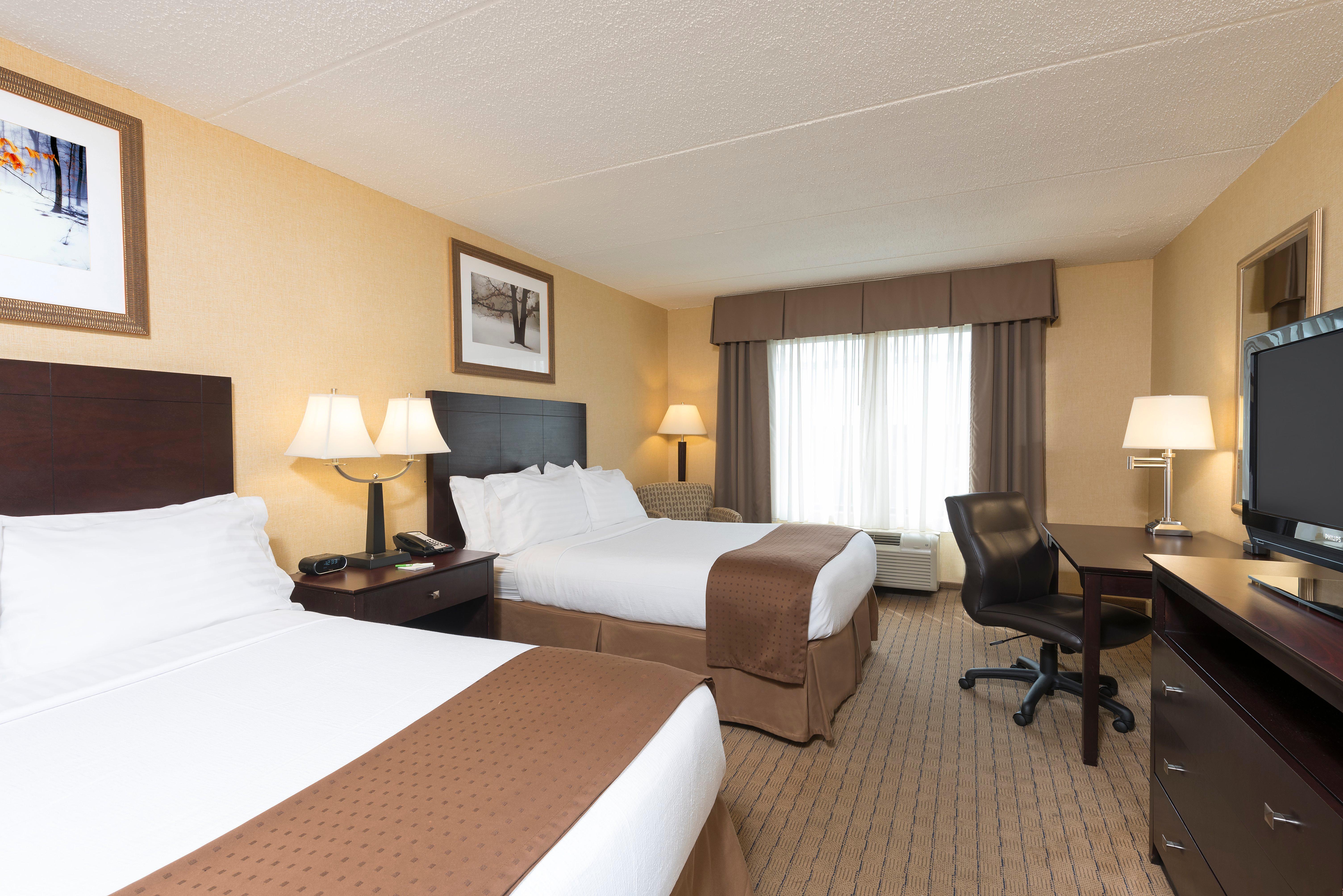 Holiday Inn Cleveland - South Independence By Ihg Exterior photo