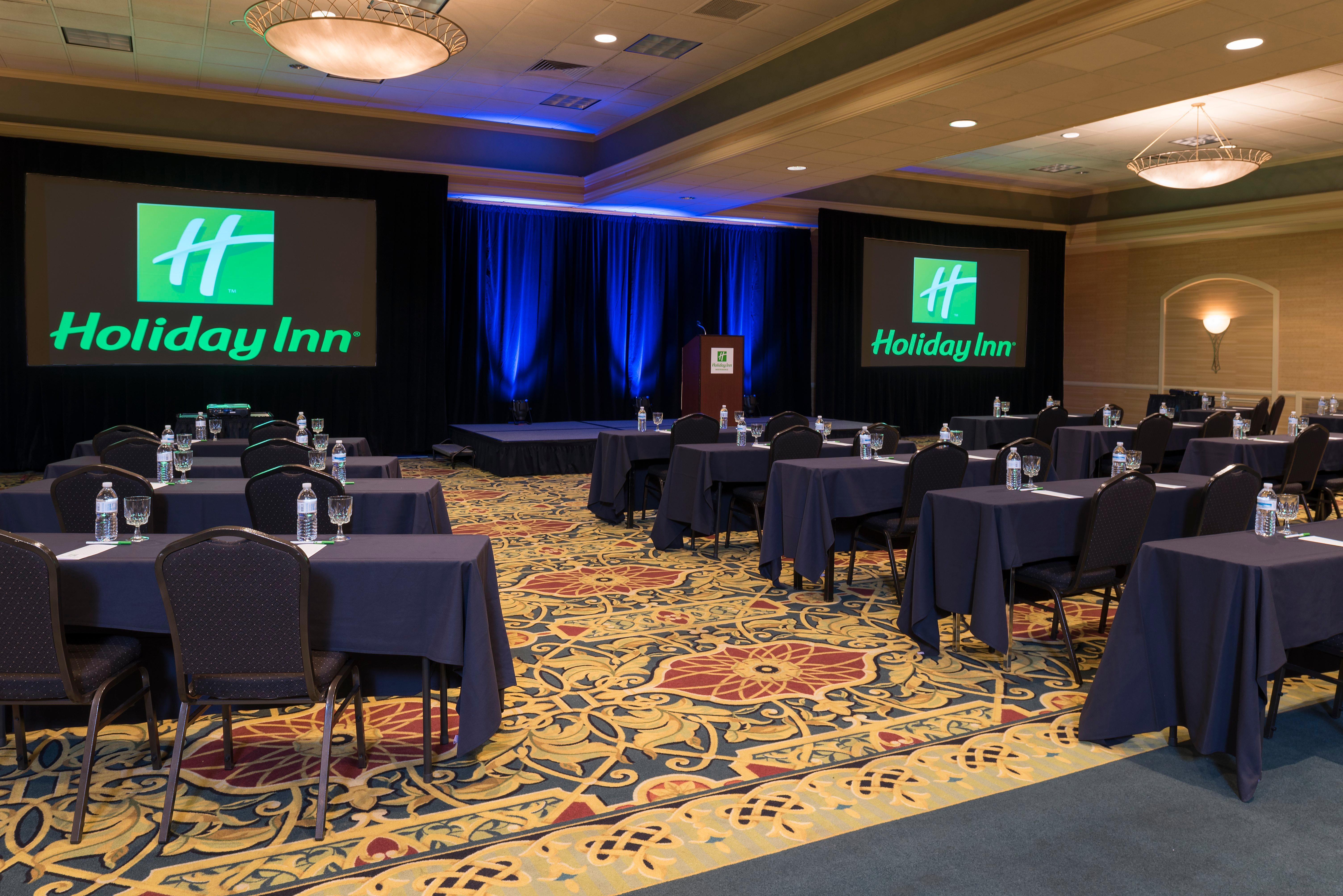 Holiday Inn Cleveland - South Independence By Ihg Exterior photo