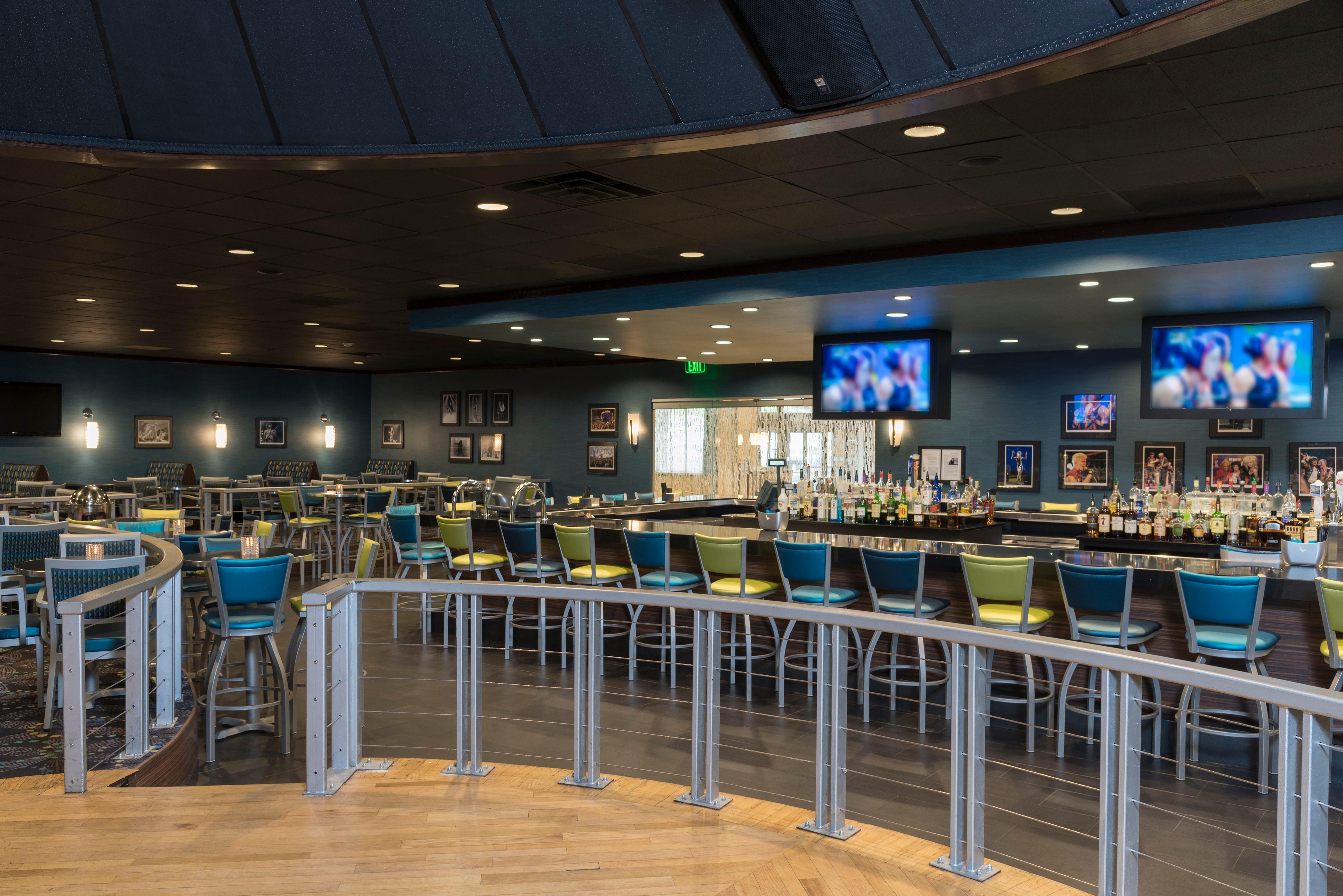 Holiday Inn Cleveland - South Independence By Ihg Exterior photo