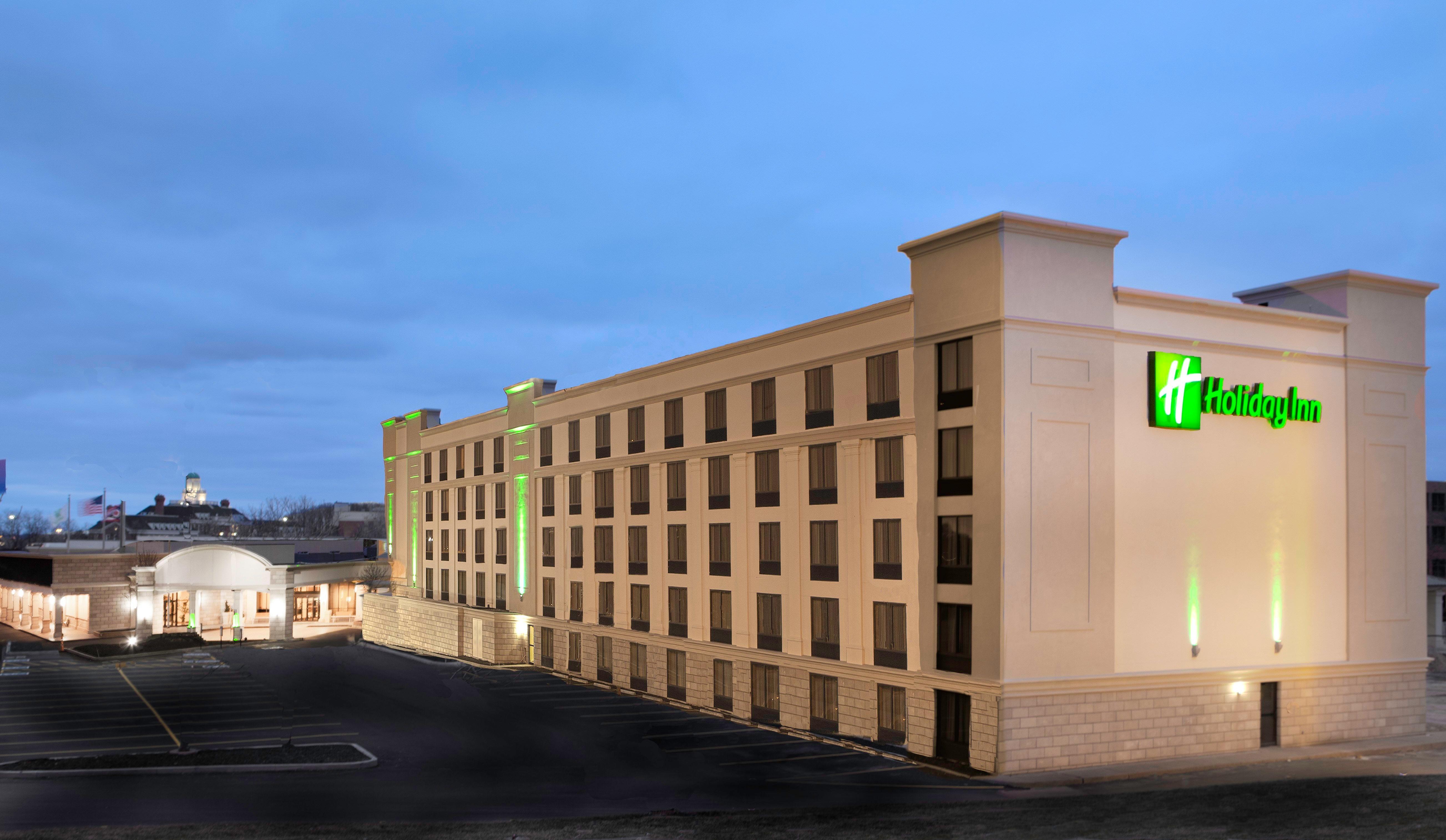Holiday Inn Cleveland - South Independence By Ihg Exterior photo