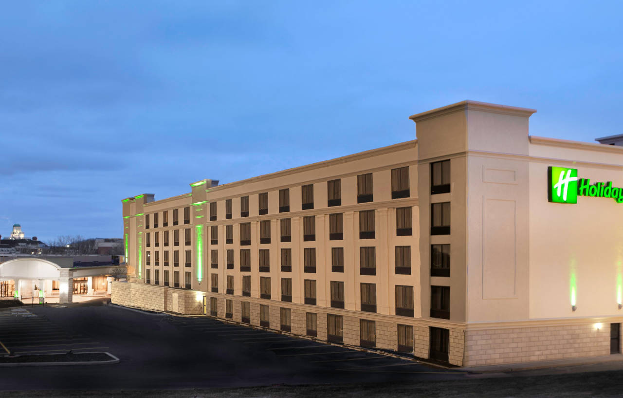 Holiday Inn Cleveland - South Independence By Ihg Exterior photo